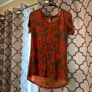 Lularoe top
